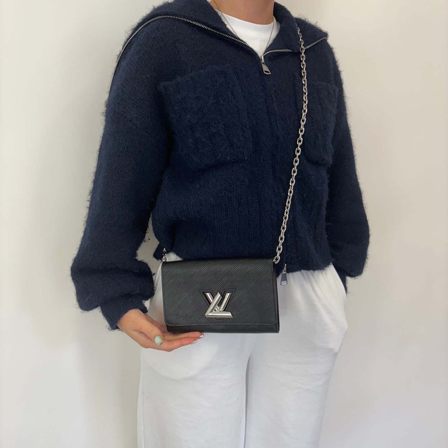 Louis Vuitton Twist Chain Wallet Black Epi SHW SP4159 -2019