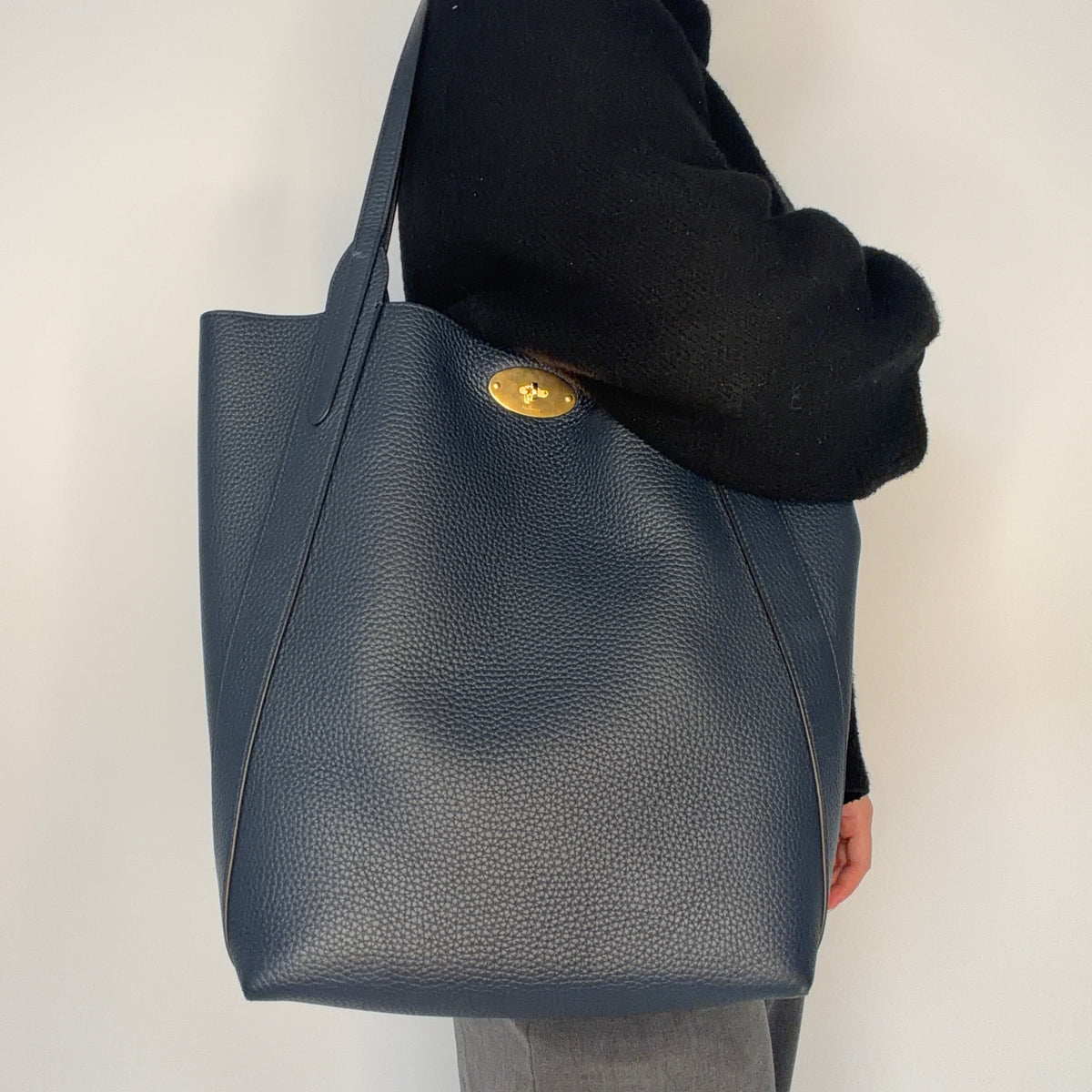 Mulberry Bayswater North South Tote Midnight Heavy Grain GHW