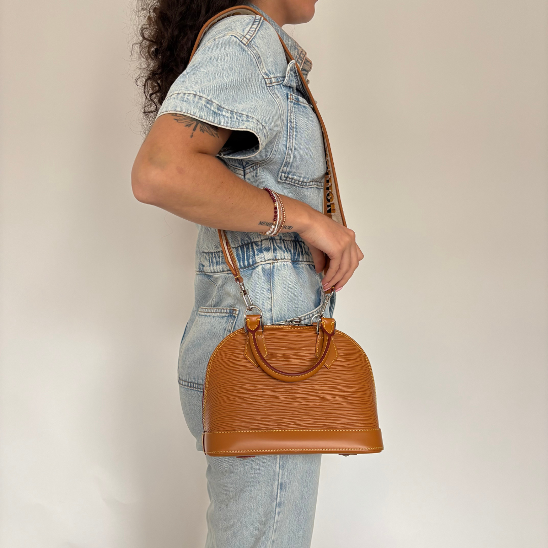 Louis Vuitton Alma BB Honey Gold Epi Leather SN4260 - 2020
