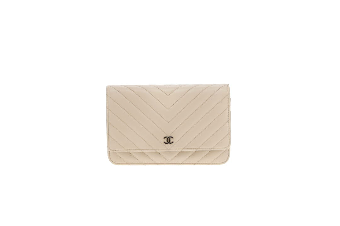 Chanel Wallet On Chain In Ivory Chevron Calfskin