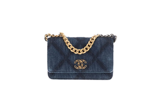Chanel 19 Denim Wallet On Chain
