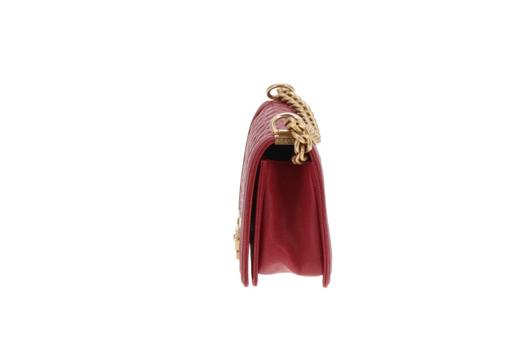 Chanel Boy Bag New Medium In Red Soft Caviar 2018/19