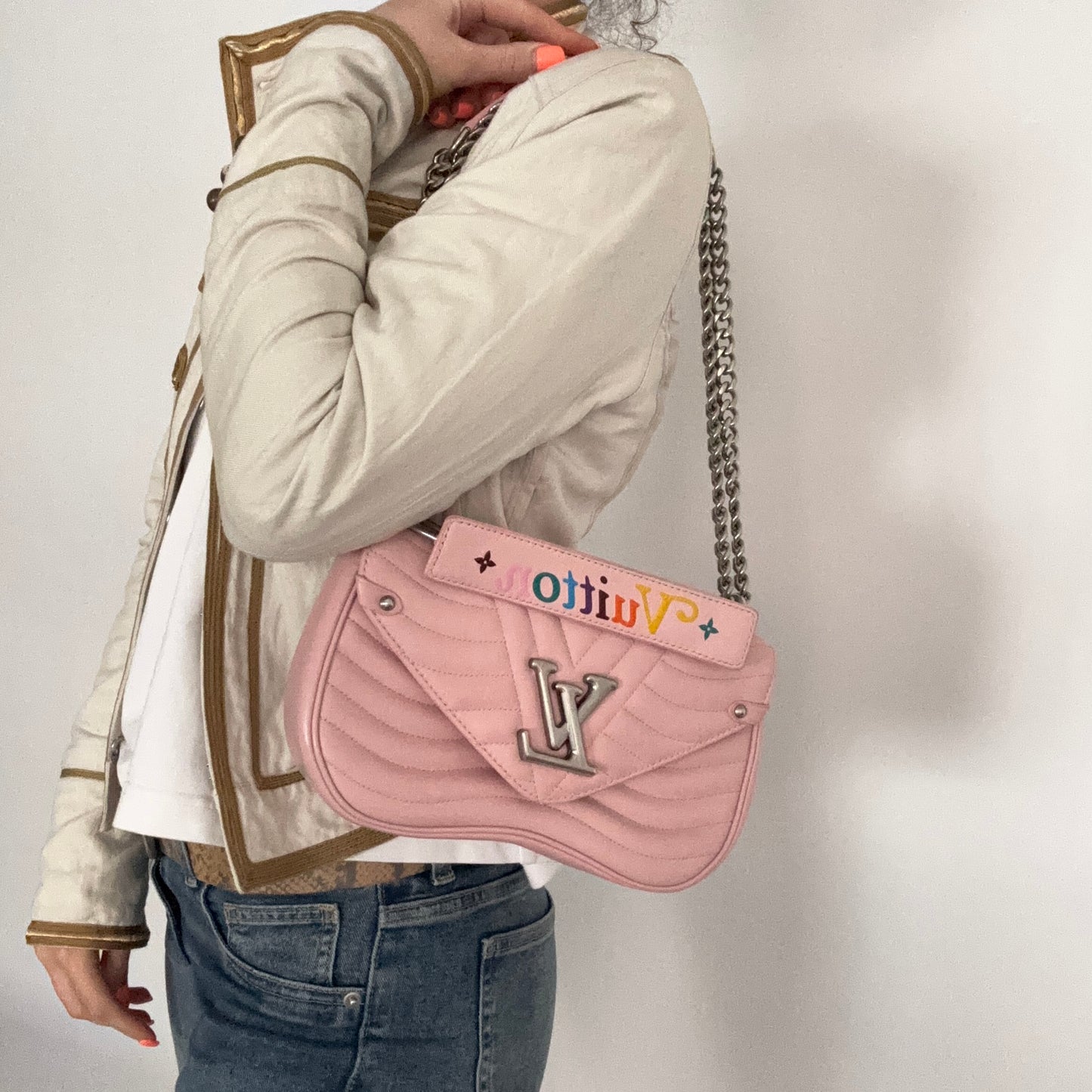 Louis Vuitton New Wave Baby Pink SHW NZ3178 - 2018