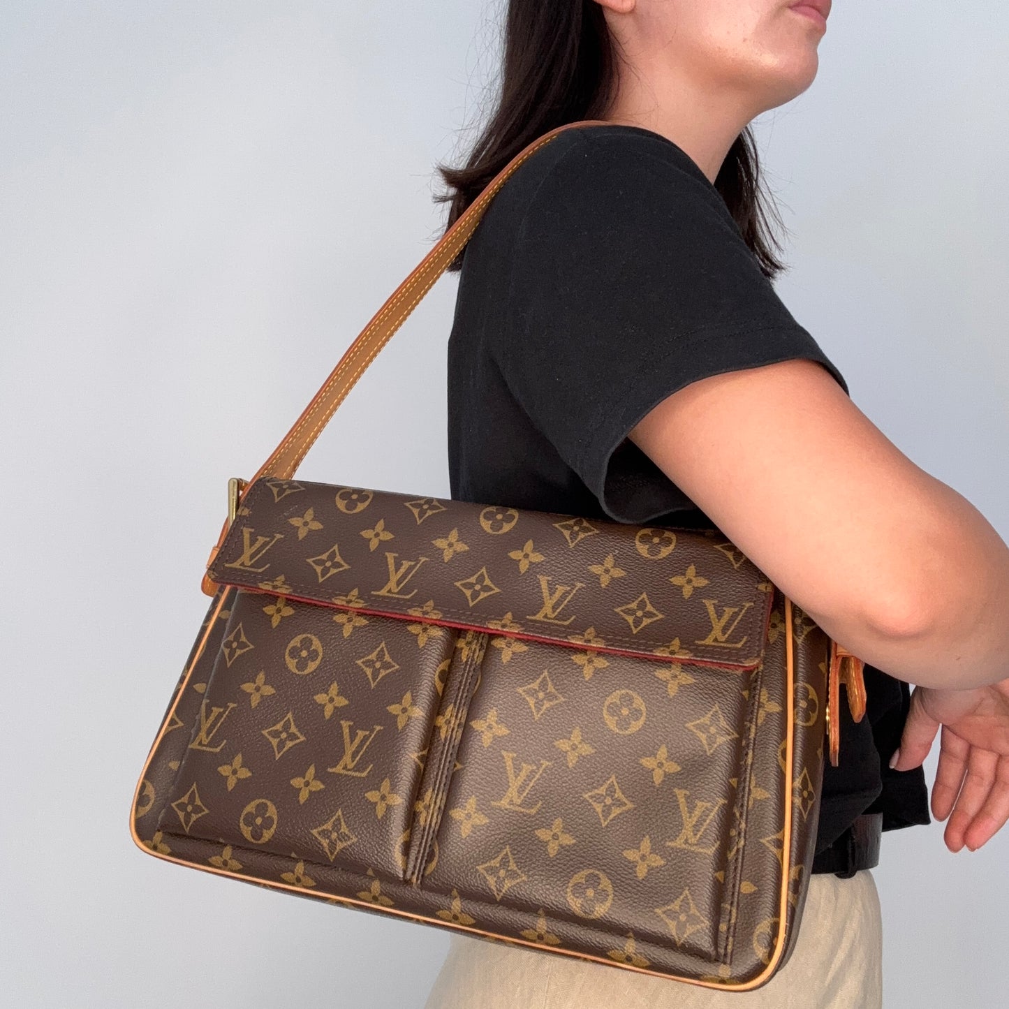Louis Vuitton Viva Cite GM Shoulder Bag Vintage AR0064