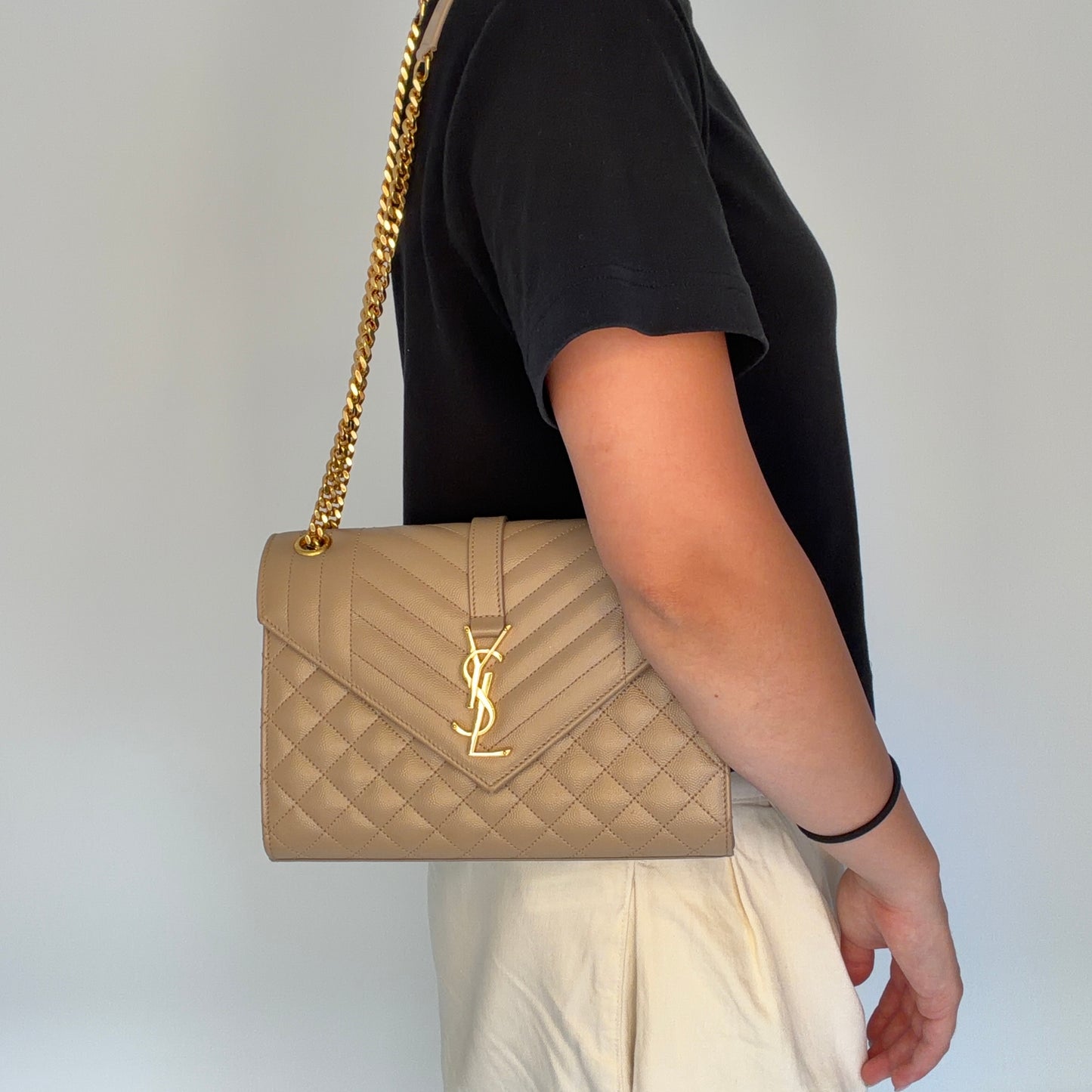 Saint Laurent Envelope Satchel Medium Beige GHW 2024