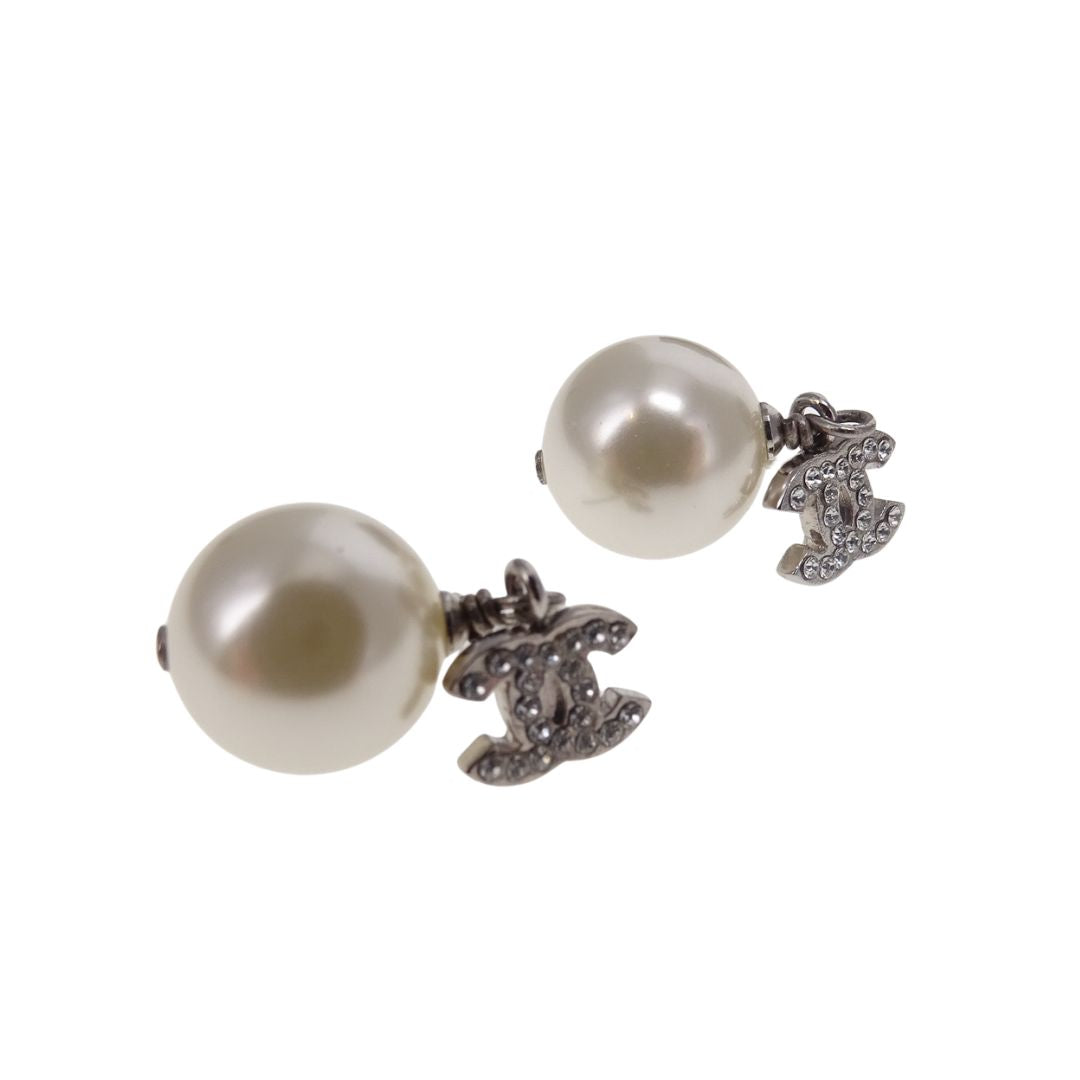 Chanel Earrings Mini CC and Pearl Drop 2020