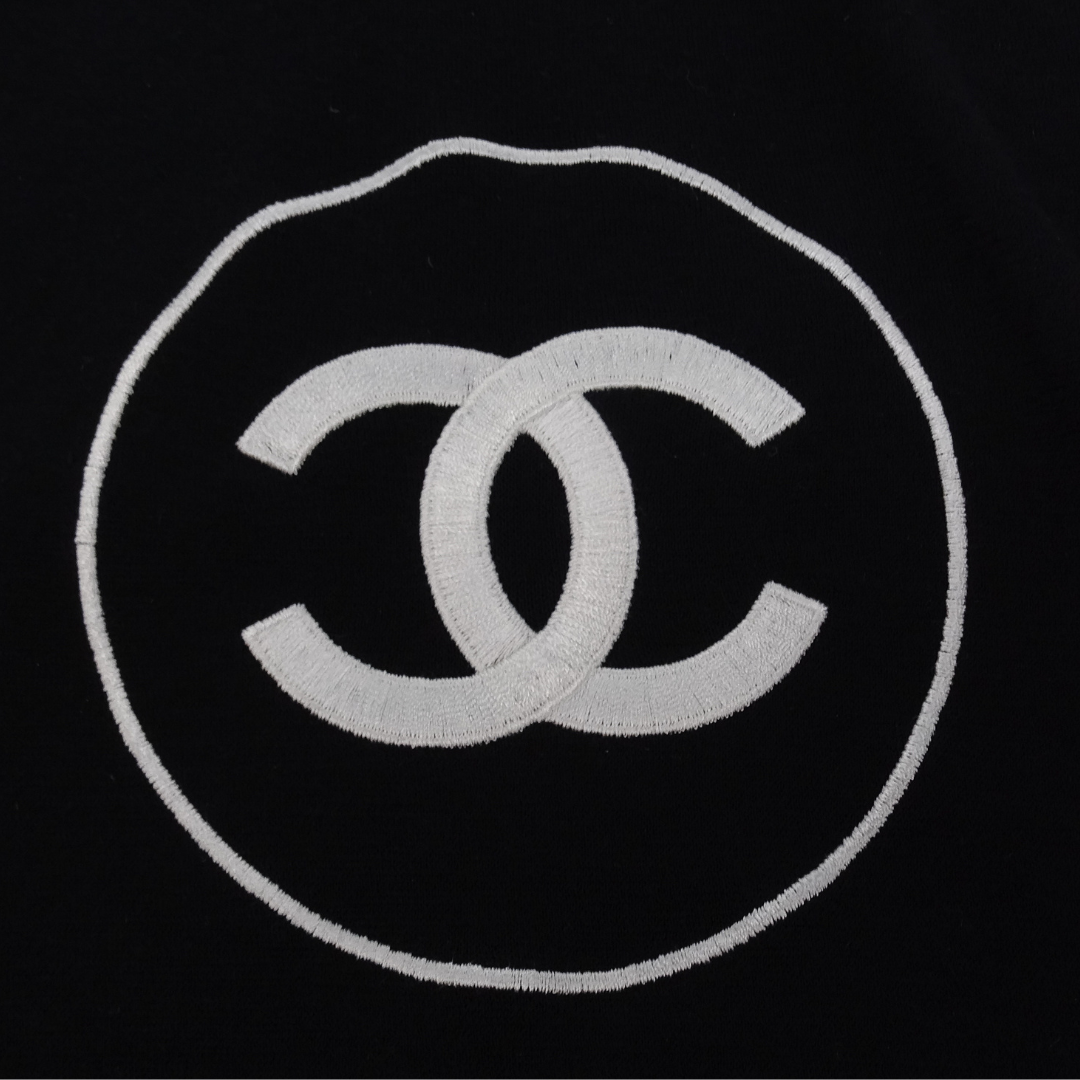 Chanel Shawl Large Cashmere & Silk In Classic Chanel Monochrome