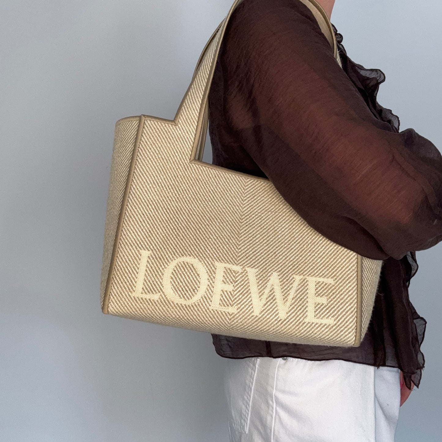 Loewe LogoTote Medium Canvas Beige