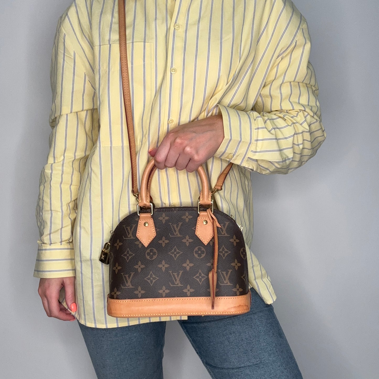 Louis Vuitton Alma BB Monogram 2022