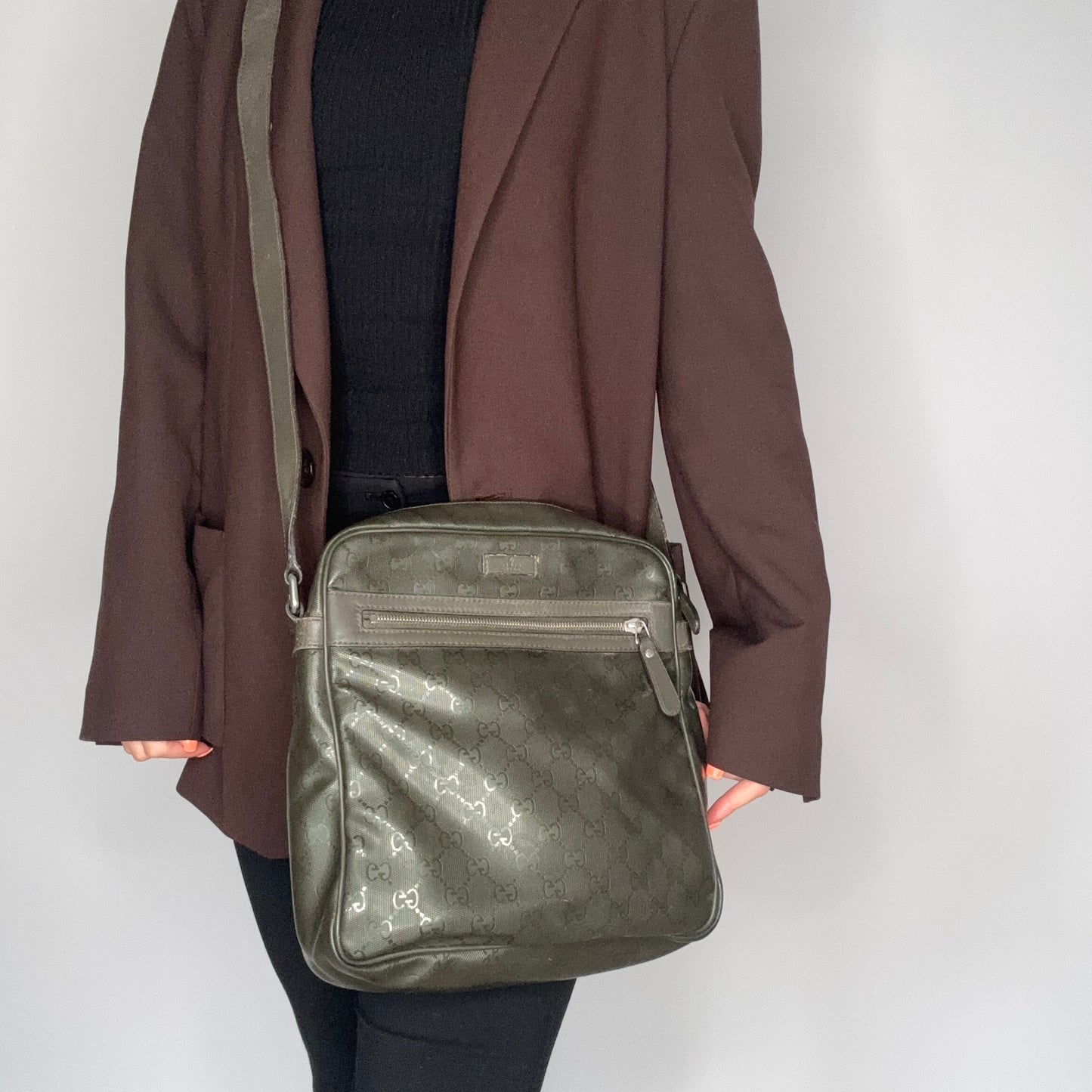 Gucci GG Messenger Bag In Olive Green Guccisima Print