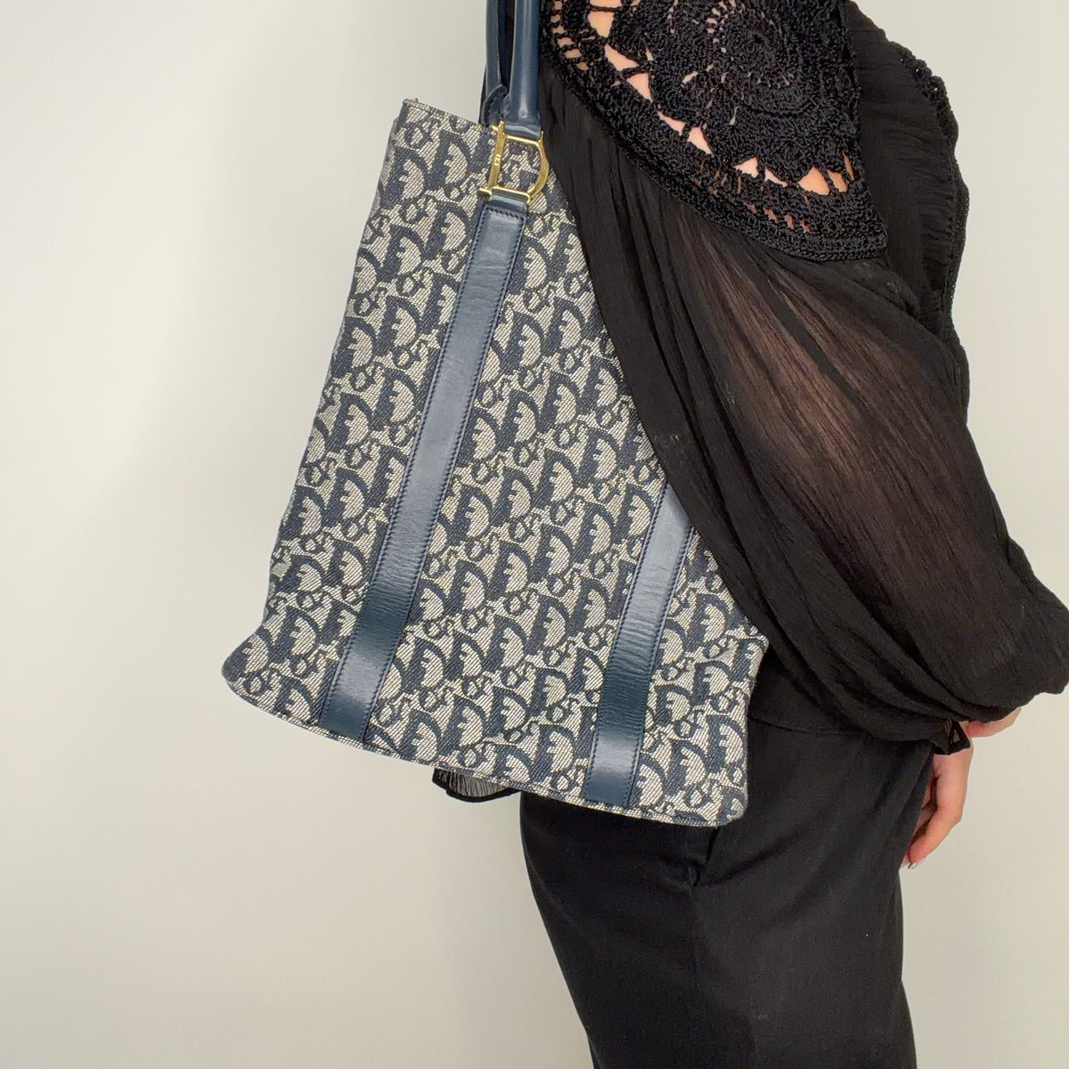 Dior Vertical Tote Vintage Blue Diorissimo GHW 2002