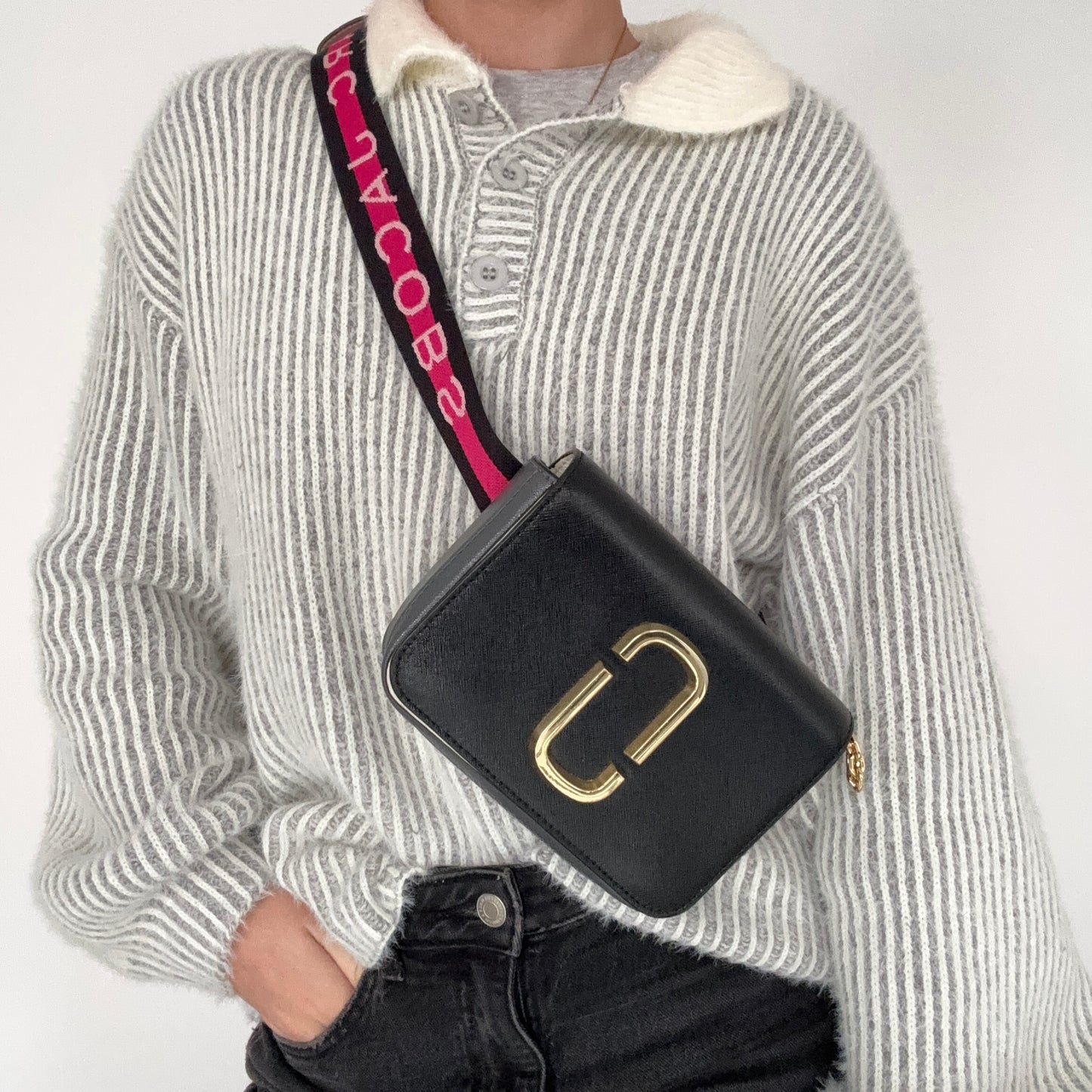 Marc Jacobs Hip Shot Convertible Belt Bag Black