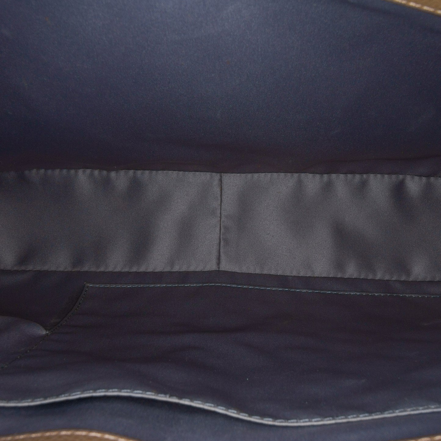 Caviar Grand Shopping Tote XL Image# 8