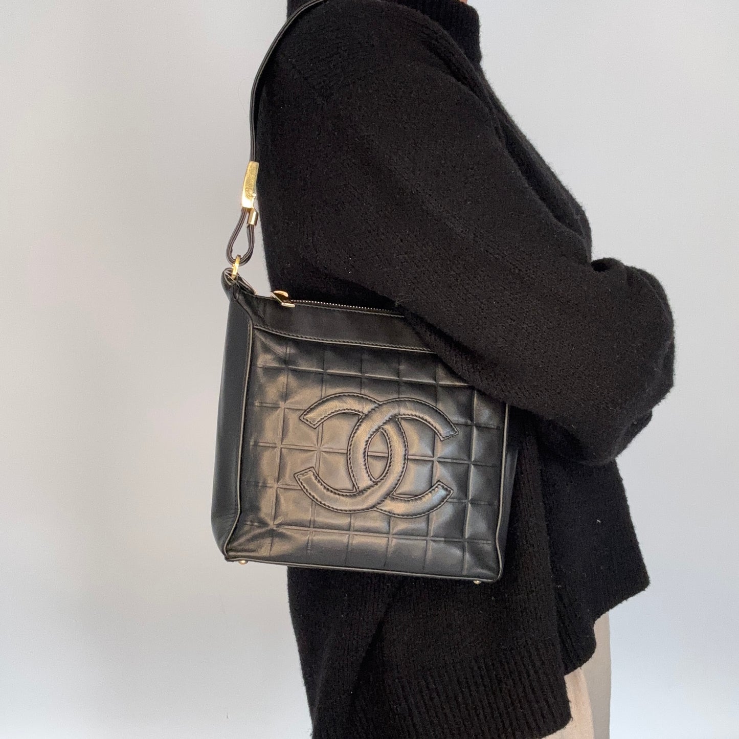 Chanel CC Chocolate Bar Lambskin Shoulder Bag 2000/02