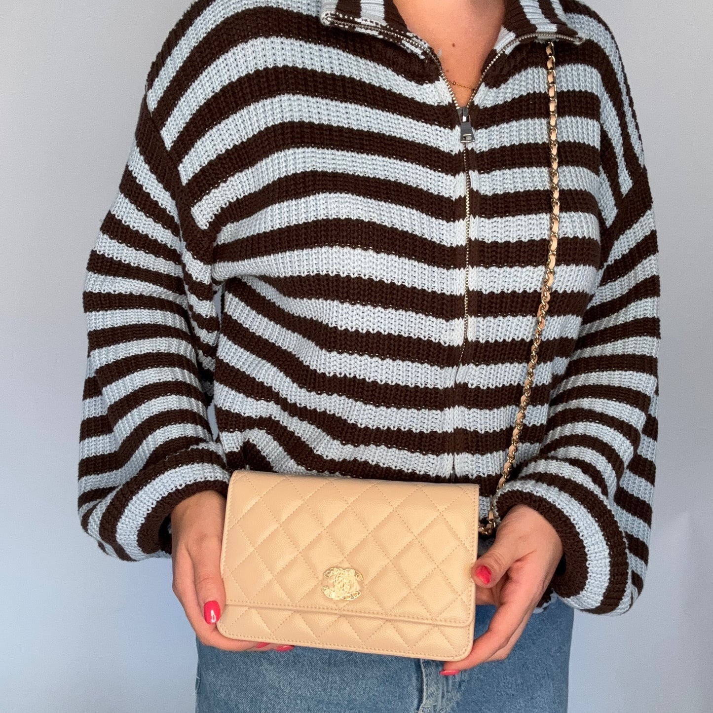 Chanel Wallet on Chain with CC Heart Strass Detail SS25 (NFID)