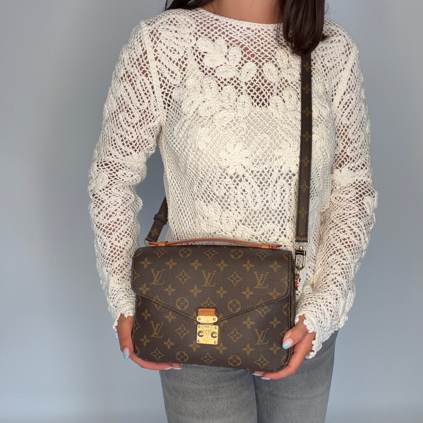 Louis Vuitton Metis Classic Monogram Canvas (NFID)