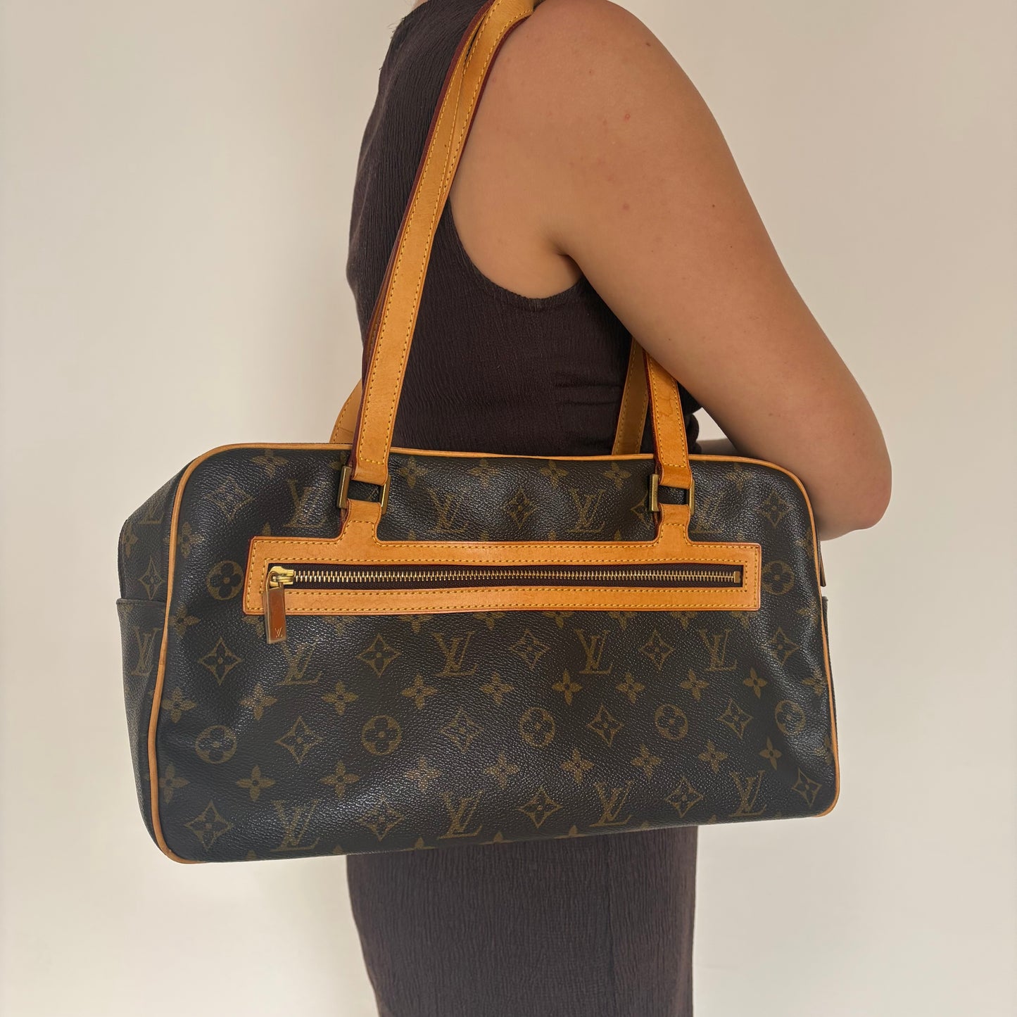 Louis Vuitton Cite GM Mono FL1002 (2002)