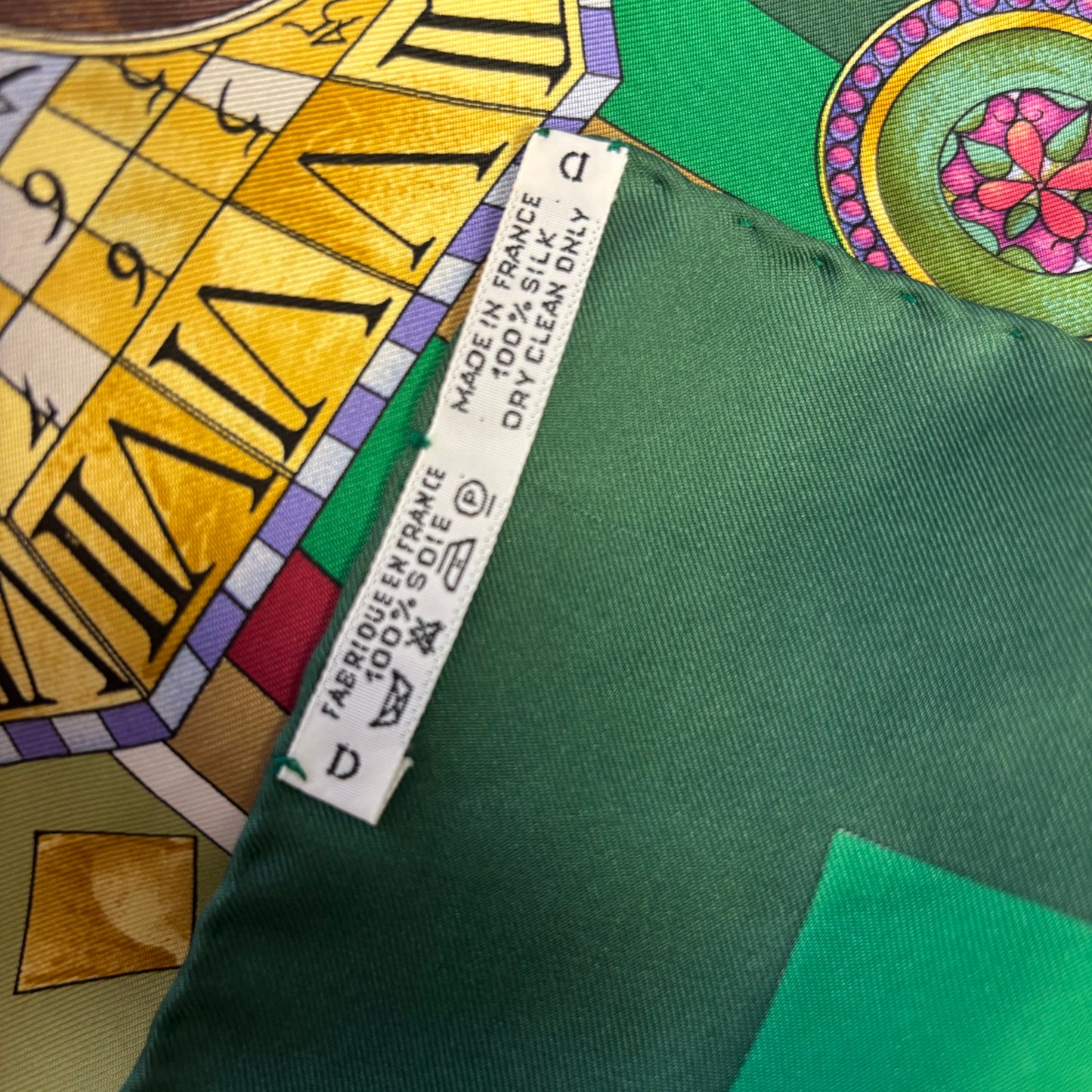 Hermes La Ronde des Heures Scarf 90 100% Silk