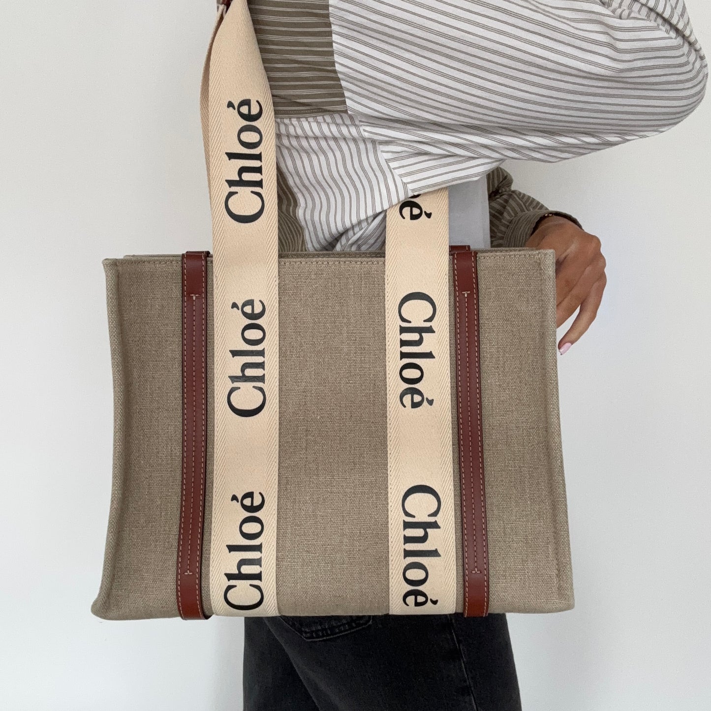 Chloe Woody Tote Medium