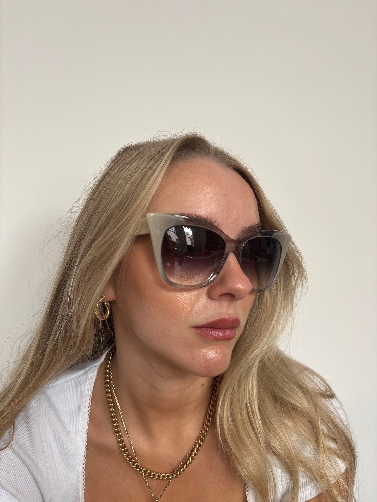Dita Magnifique Sunglasses Grey Cat Eye