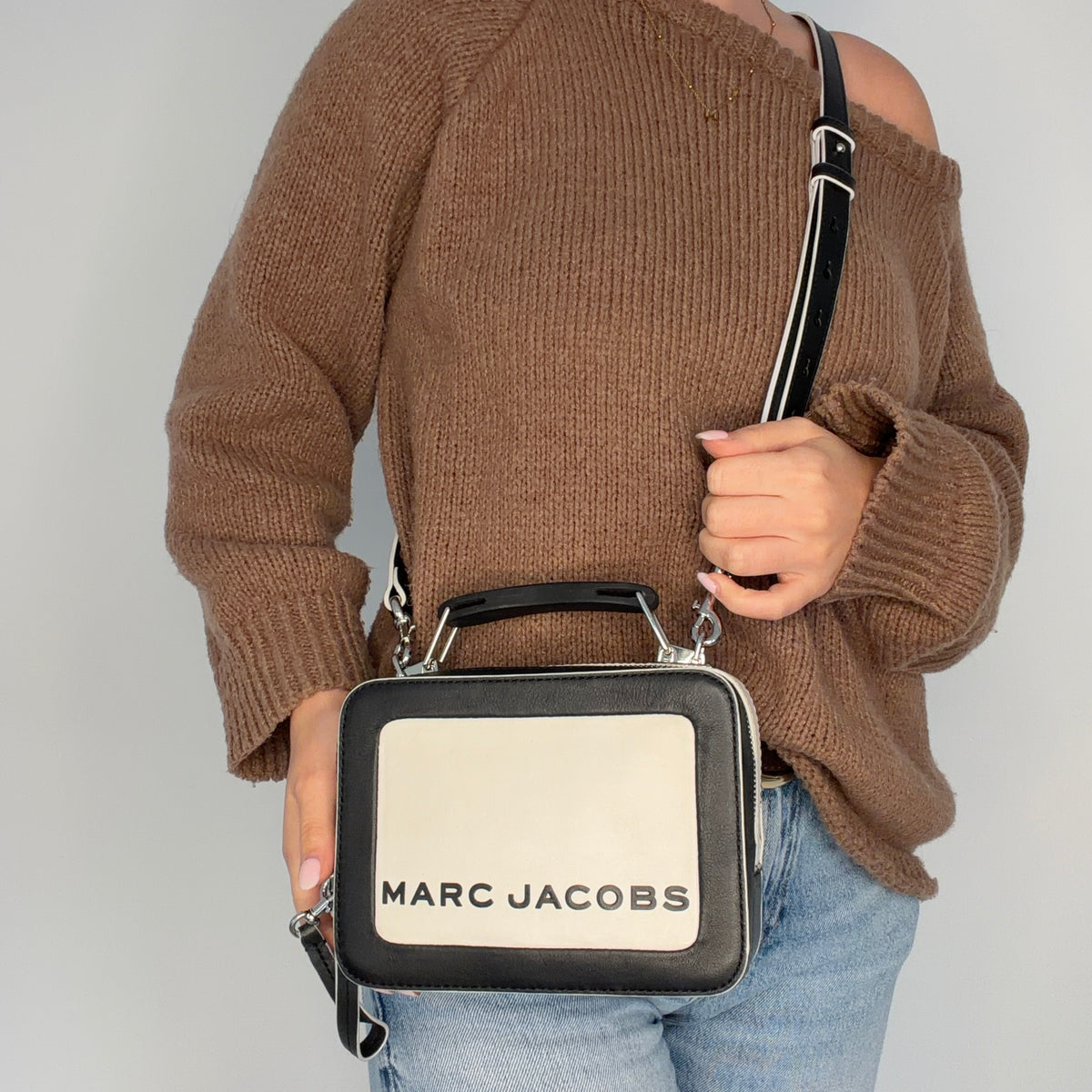 Marc Jacobs The Box Crossbody Bag In Monochrome