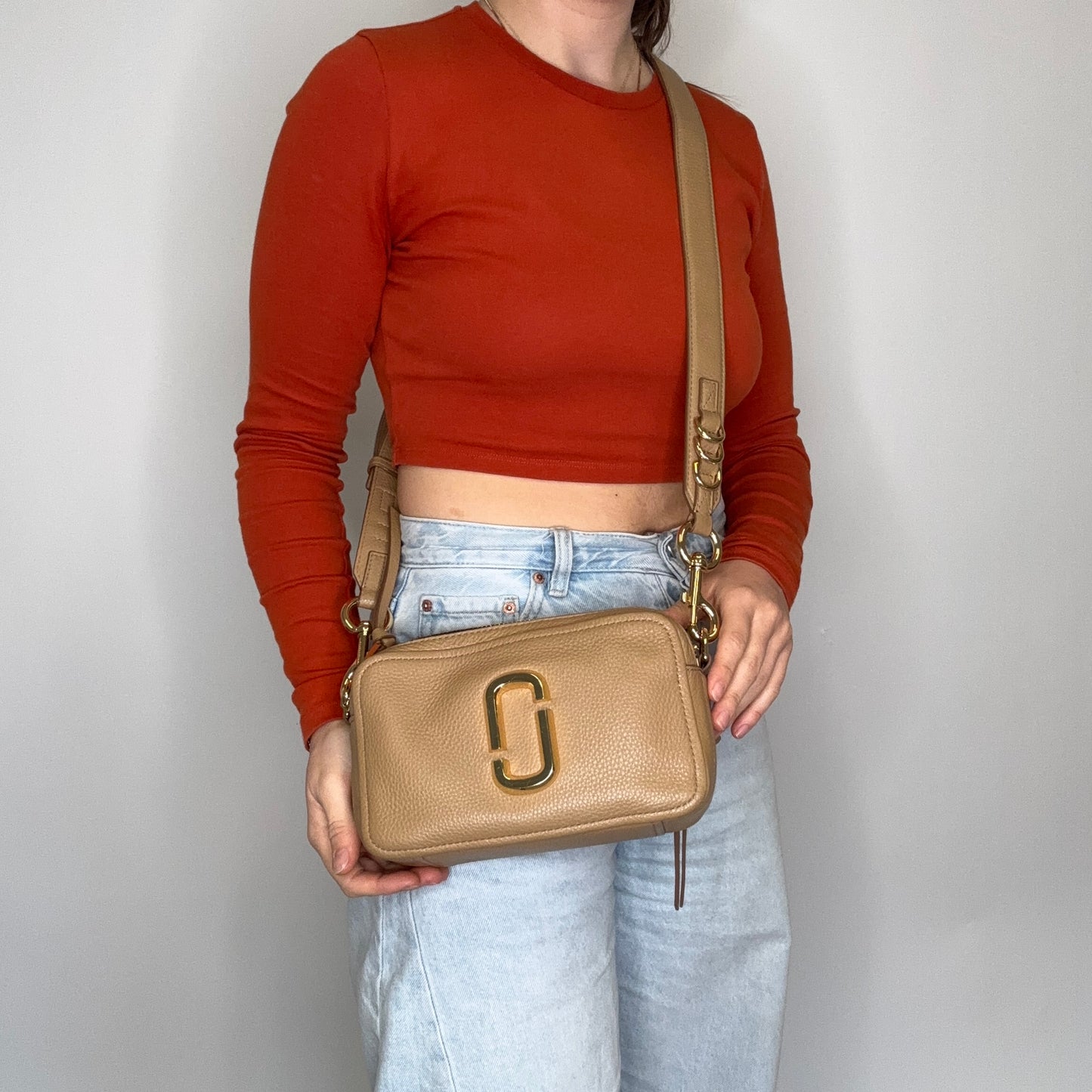 Marc Jacobs SoftShot 21 Golden Brown GHW