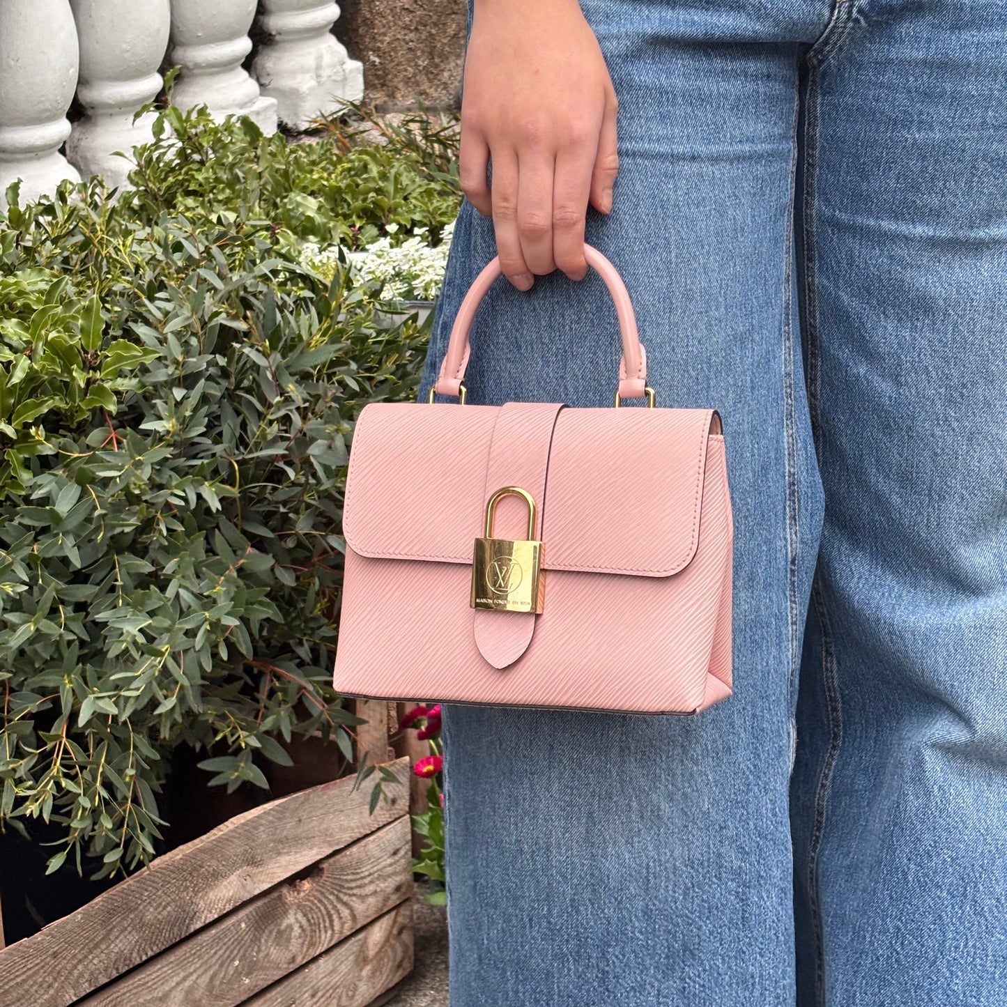 Louis Vuitton Rose Ballerine Epi Locky BB FL0169