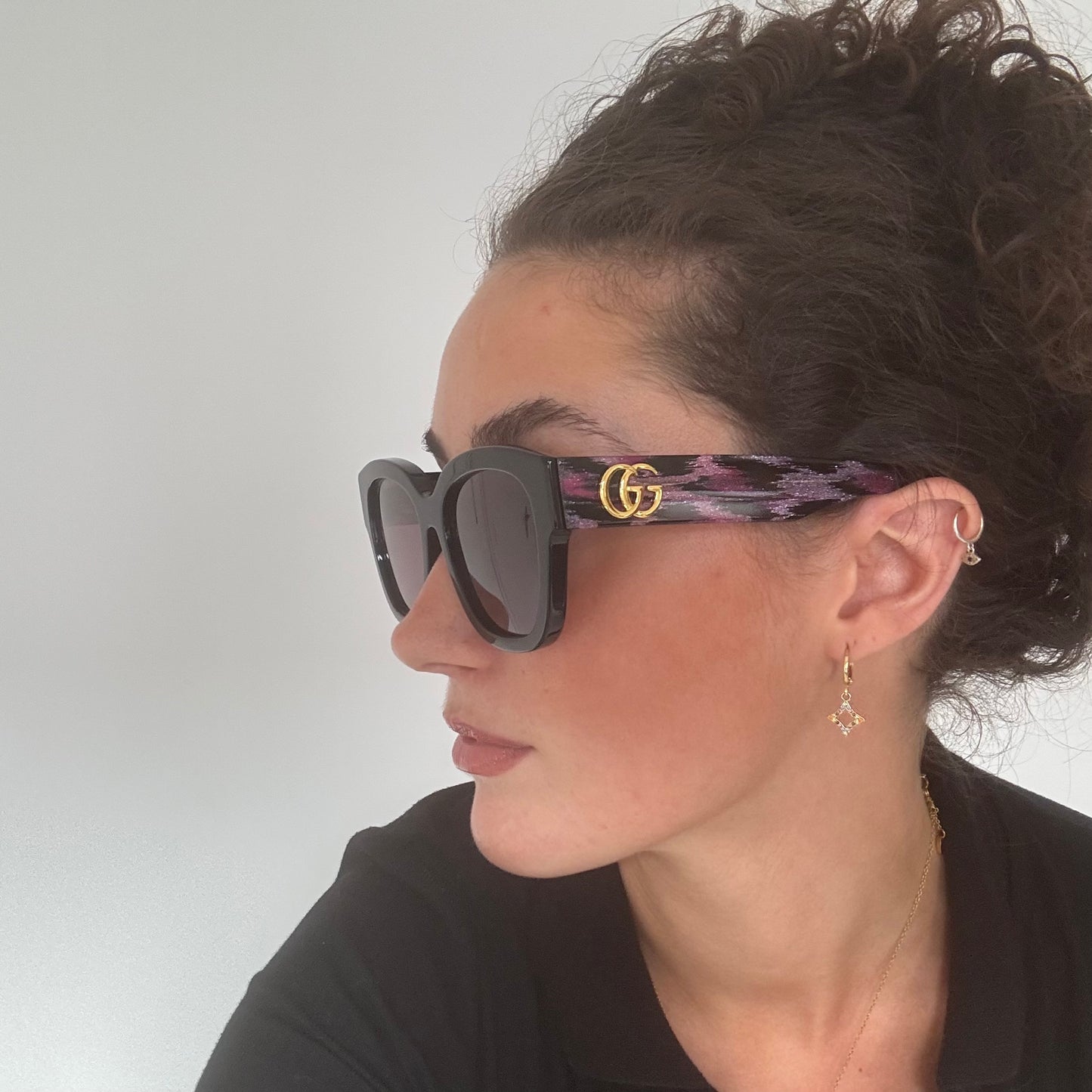 Gucci GG1550SK Sunglasses Black with Pink Glitter Arm