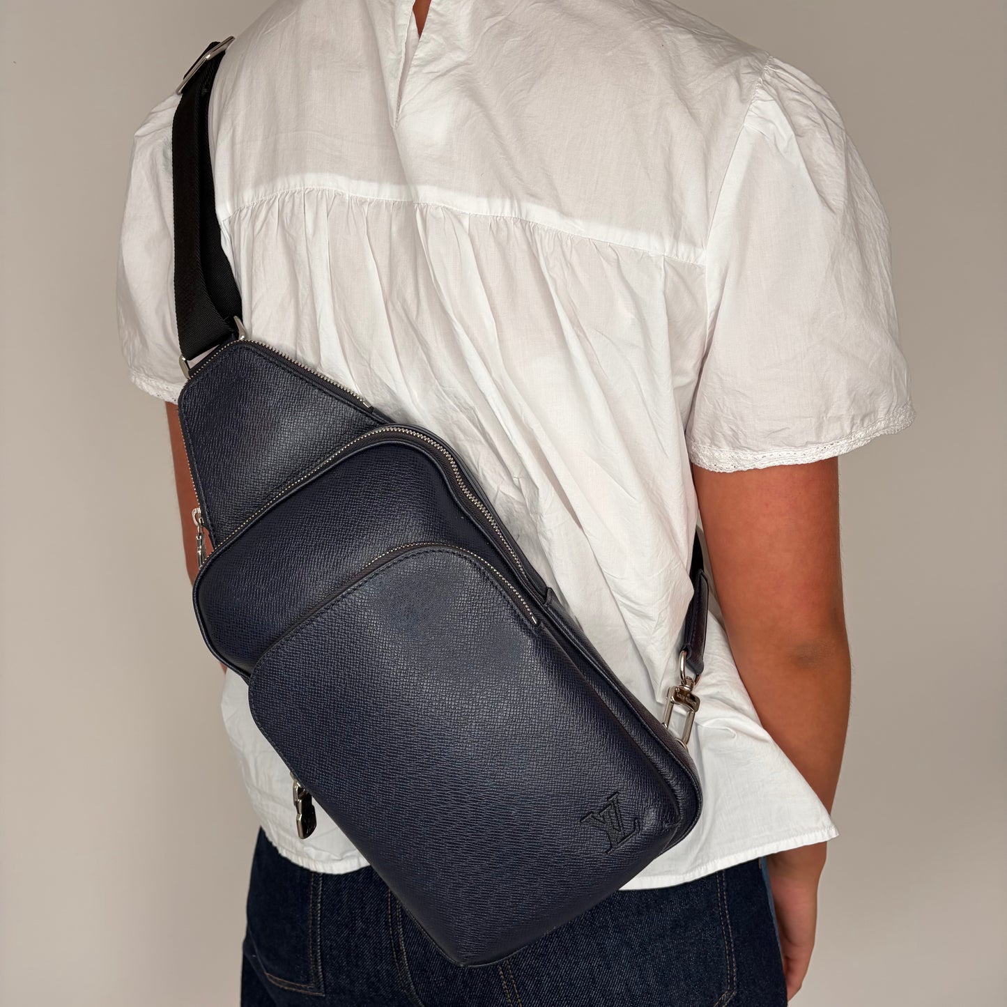 Louis Vuitton Avenue Sling Bag Navy Taiga Leather (NFID)
