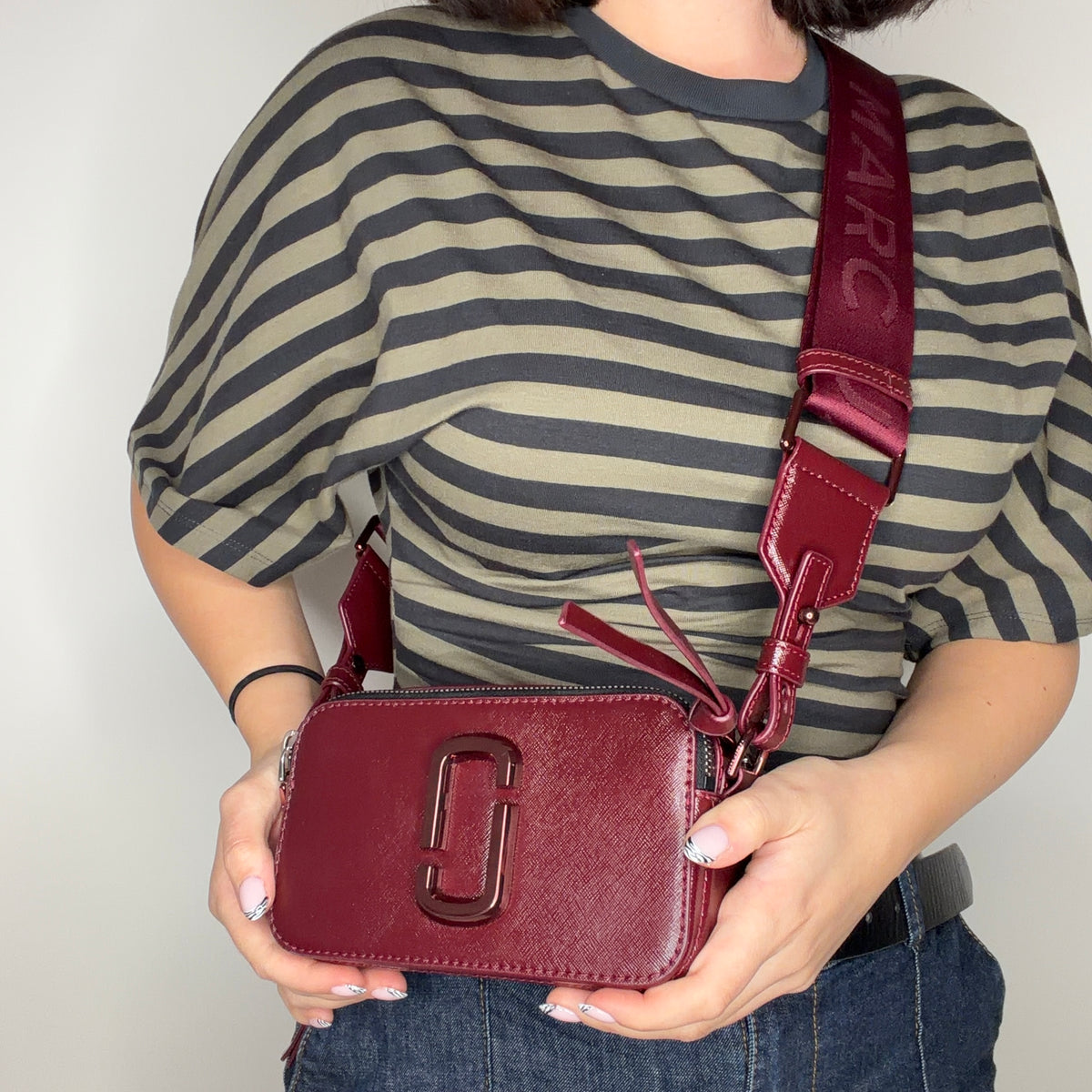 Marc Jacobs The Snapshot Burgundy