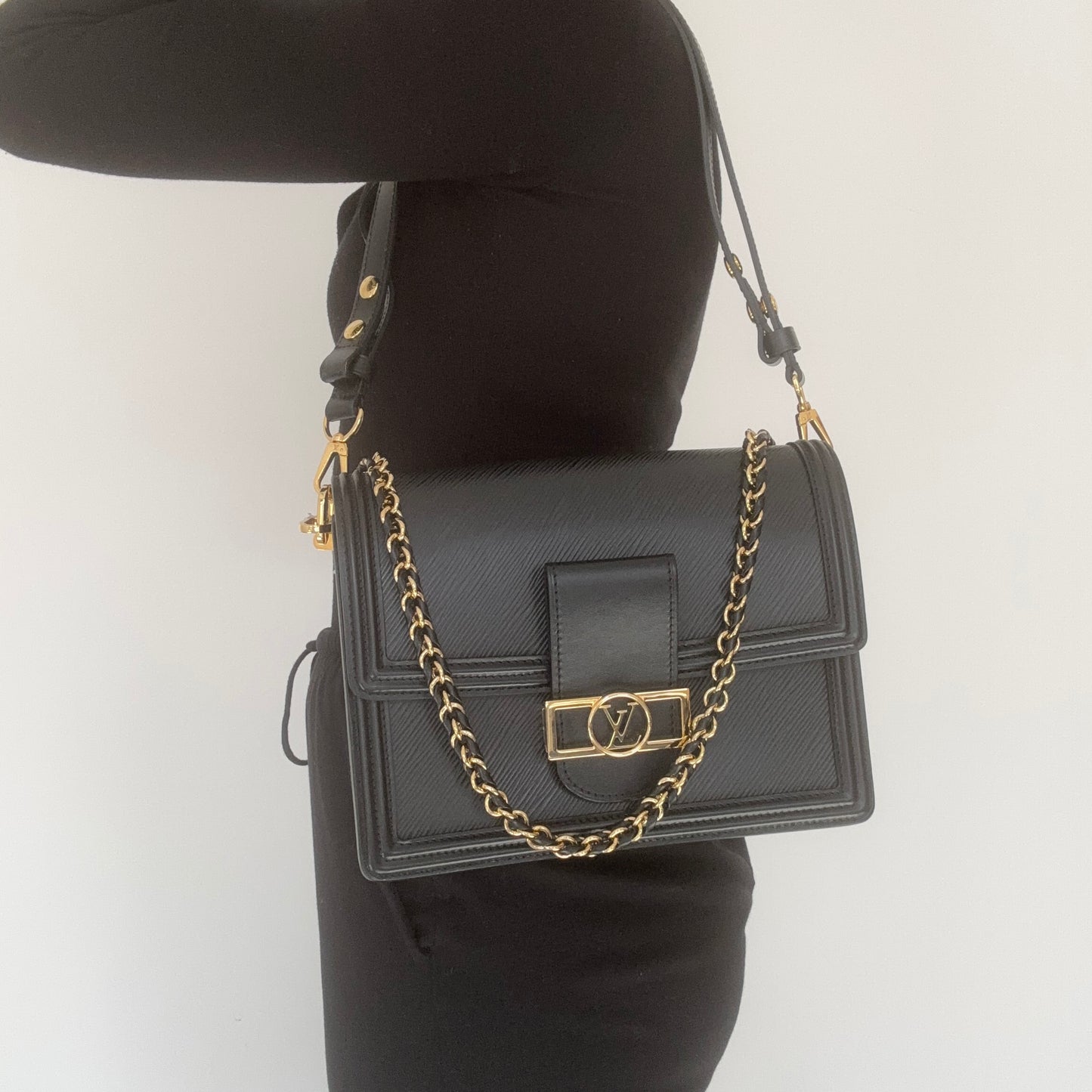 Louis Vuitton Dauphine MM Black Epi Leather GHW (NFID)
