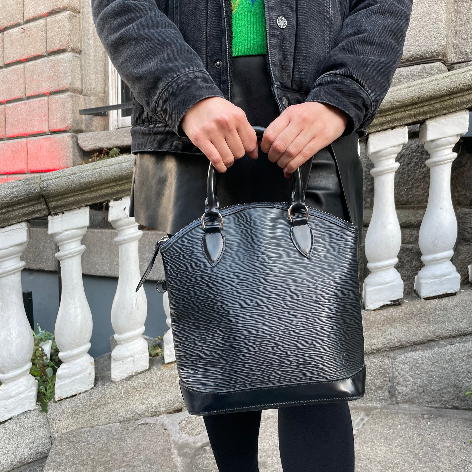 Lockit pm cheap louis vuitton