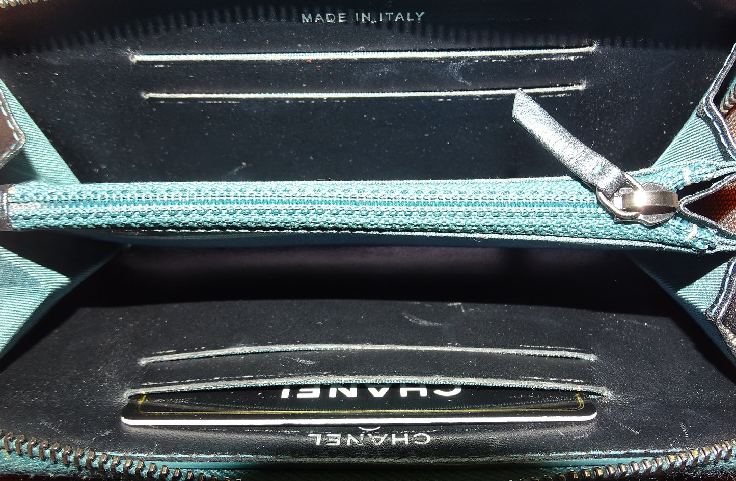 Chanel Filigree Zip Around Wallet Medium Green Iridescent Caviar