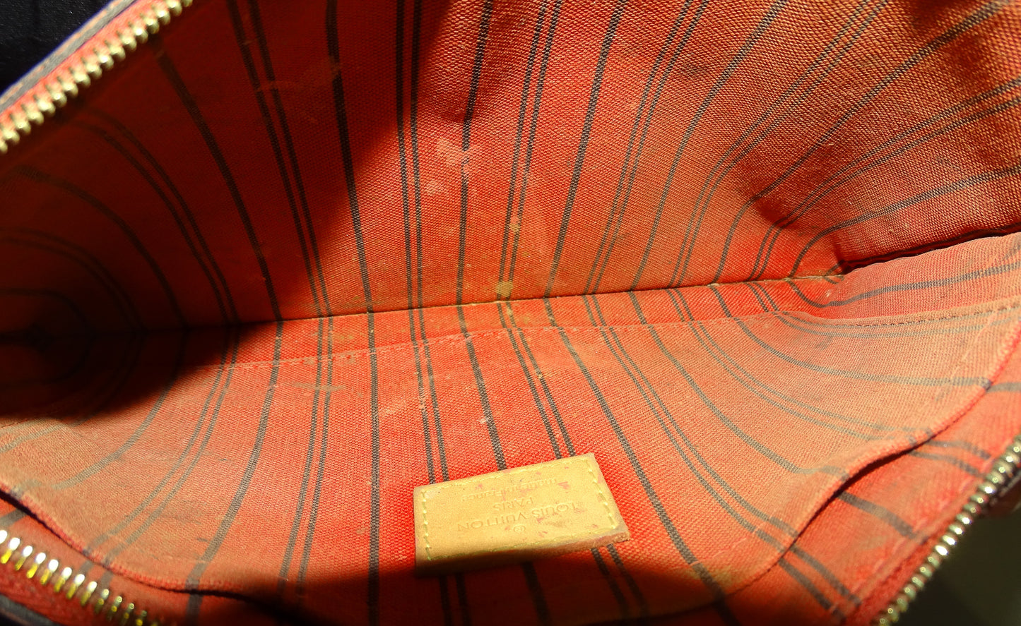 Louis Vuitton Neverfull MM with Pochette Monogram & Red SF0290 - 2020