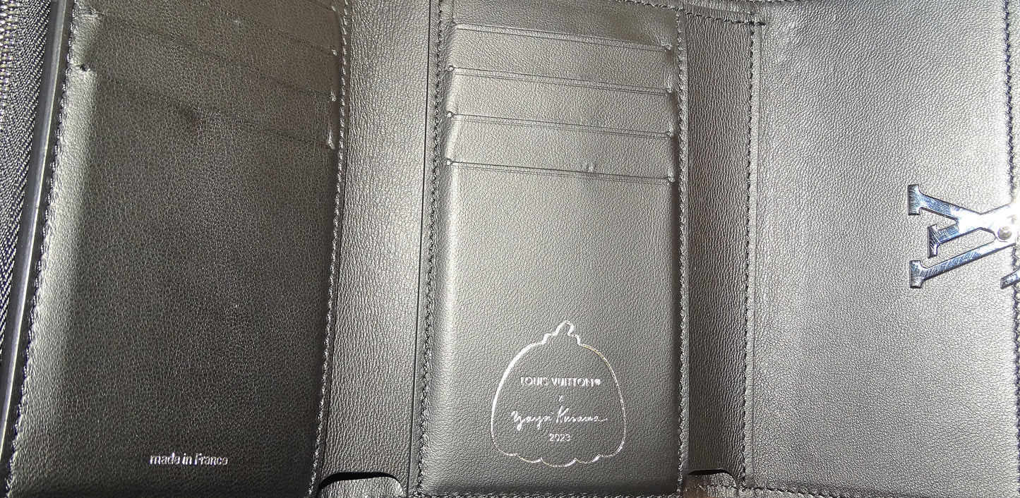 Louis Vuitton Capucines Compact Wallet Kusama 2023