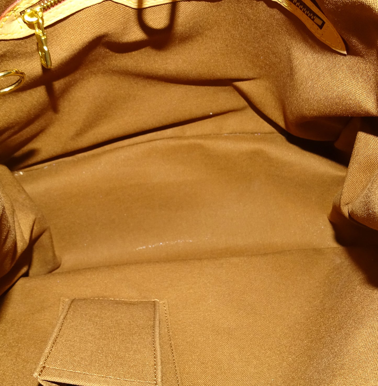 Louis Vuitton Batignolles Vertical Monogram CA3068