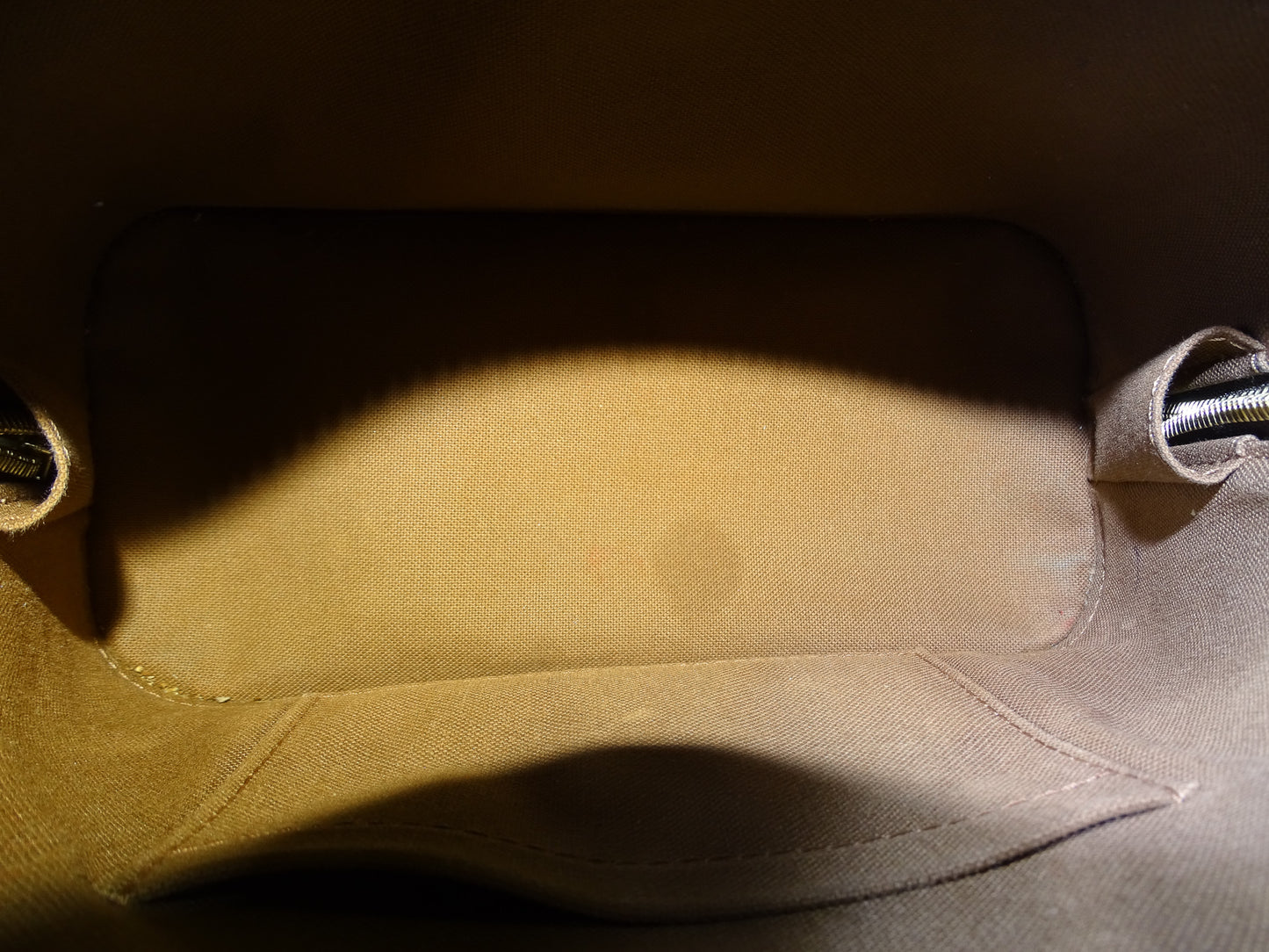 Louis Vuitton Alma BB Monogram 2022