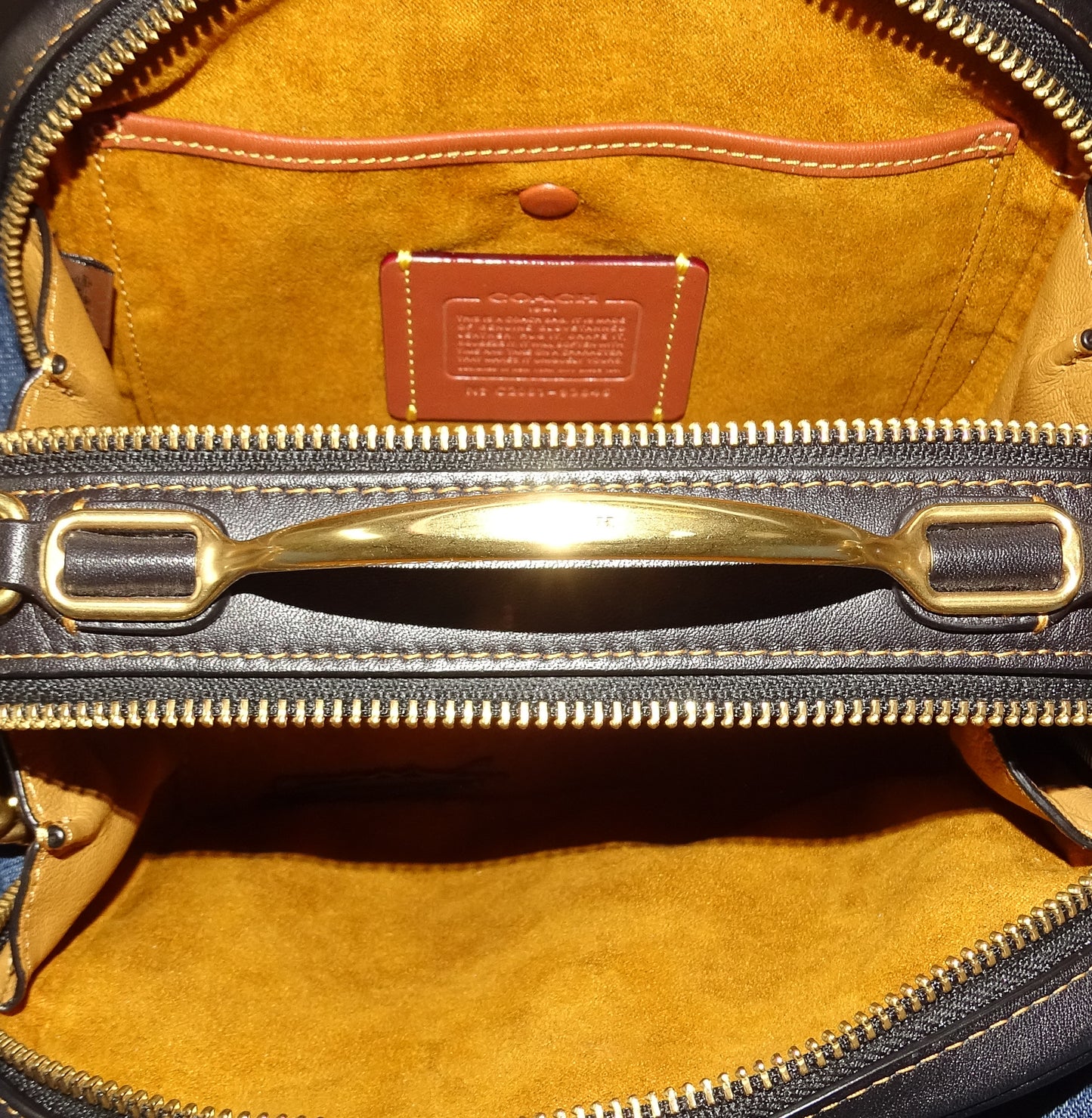 Coach Reily Lunchbox Bag Glovetanned Leather