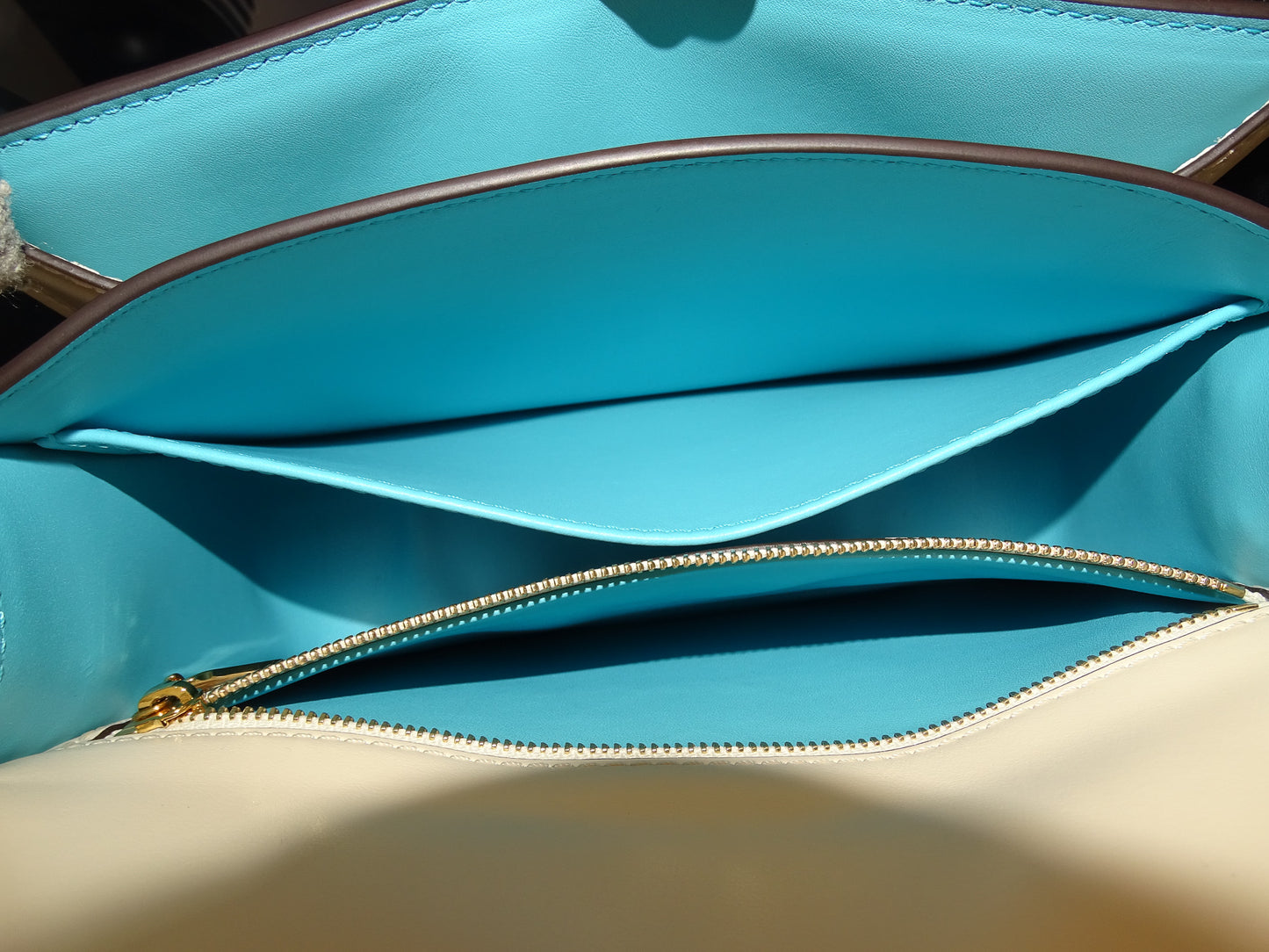 Louis Vuitton Pont 9 Crème MM 2021