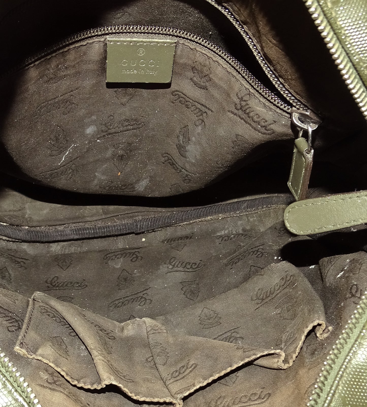 Gucci GG Messenger Bag In Olive Green Guccisima Print