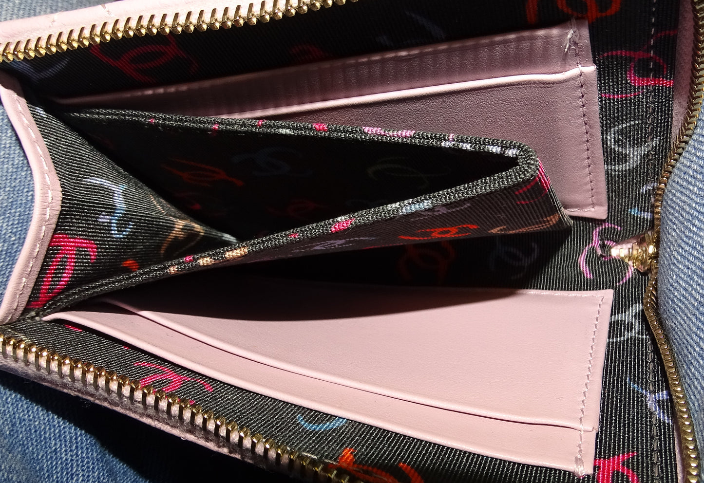Chanel Half Zip Pale Pink Caviar Timeless Wallet