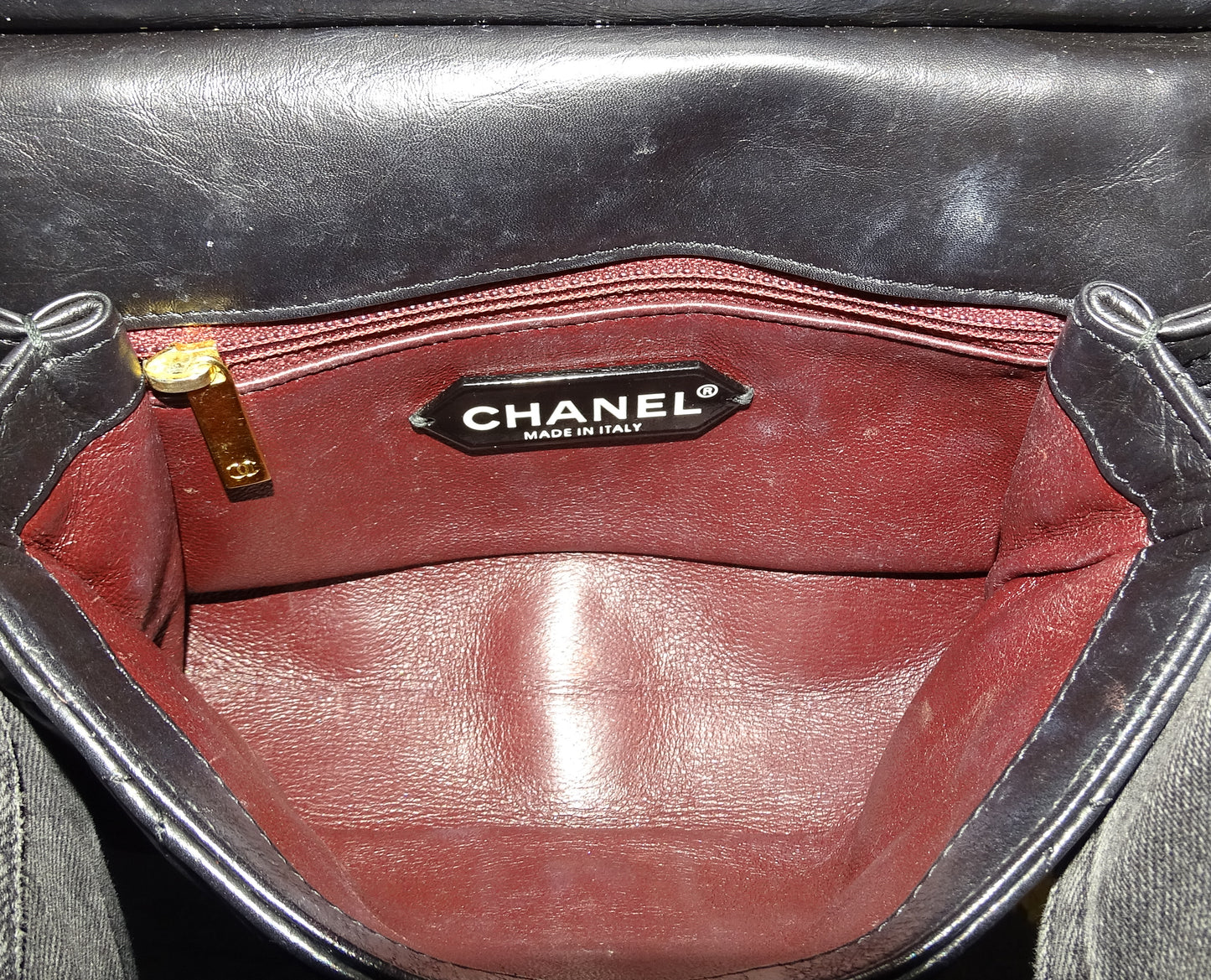 Chanel Reissue 2.55 224 Hanger Flap Ultra Rare