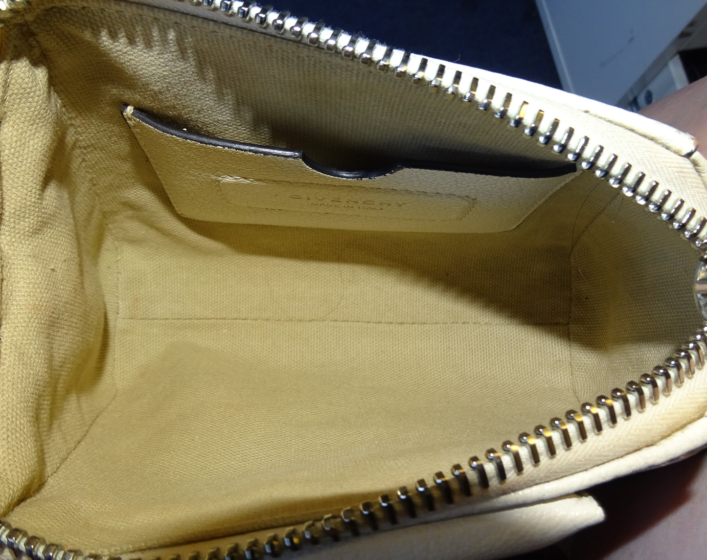 Givenchy Antigona Nano Crossbody Cream SHW