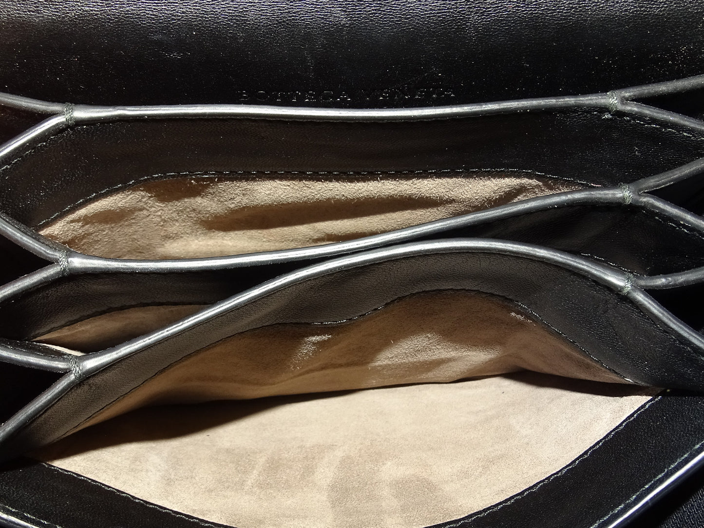 Bottega Veneta Black Lizard and Patent Detailing Pushlock Crossbody