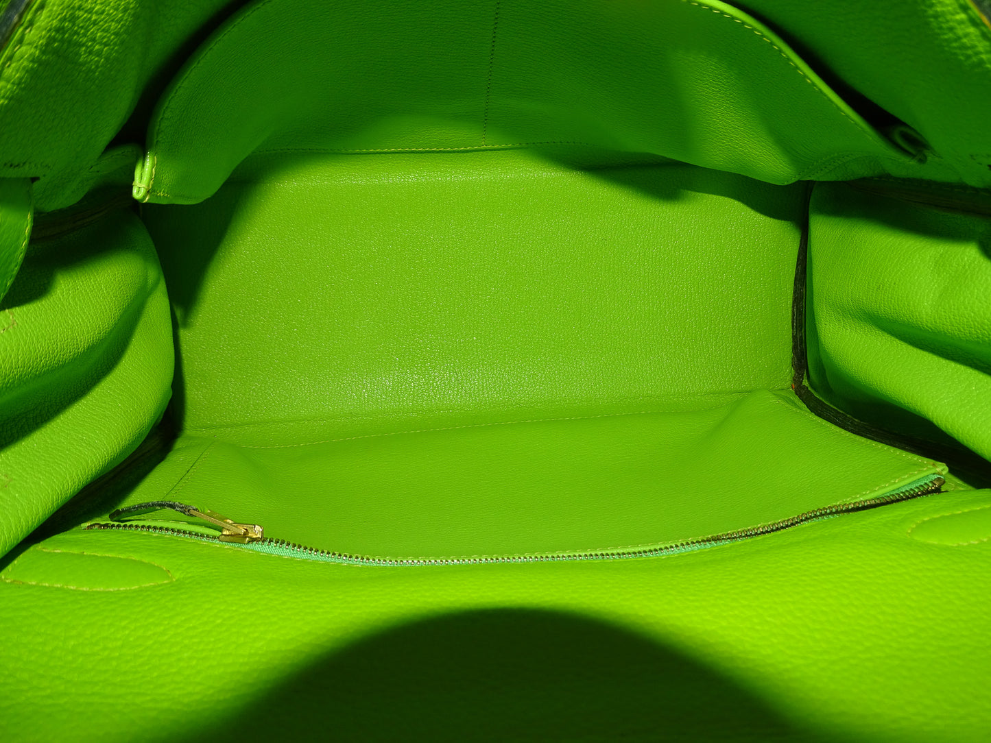 Hermes Kelly 32 Apple Green Togo 2002 Gold Hardware