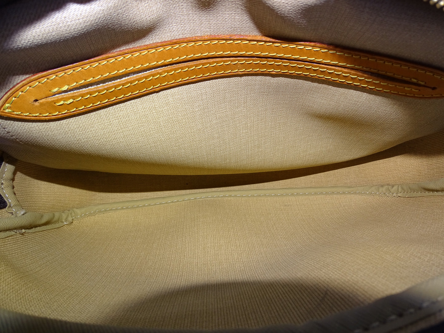 Louis Vuitton Reporter Bag Classic Monogram SP0023 -2003