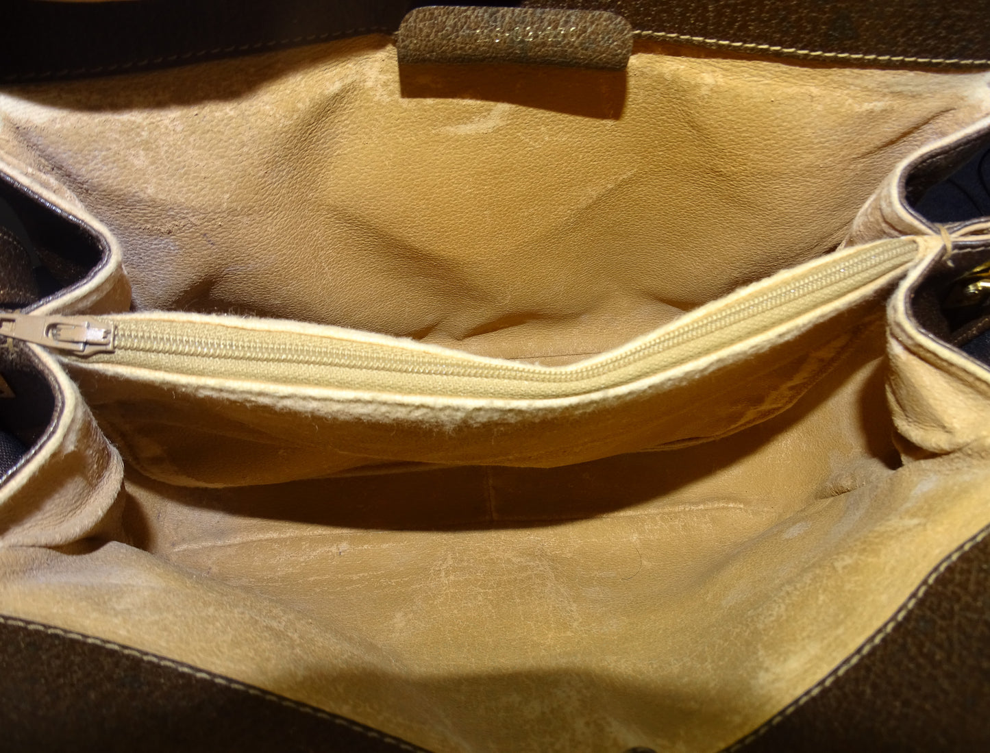 Gucci Vintage Supreme Sherry Line Messenger Bag