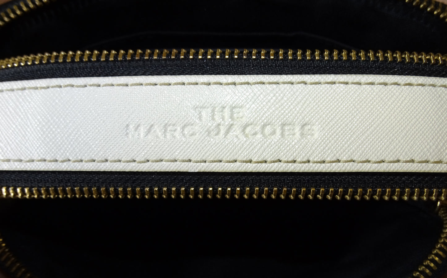 Marc Jacobs Black/Grey/White Snapshot