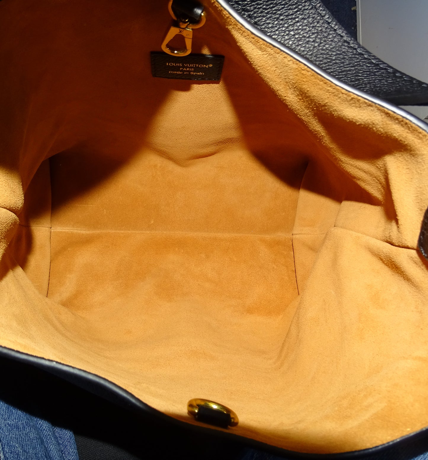 Louis Vuitton Low Key Hobo PM Noir Leather (NFID)