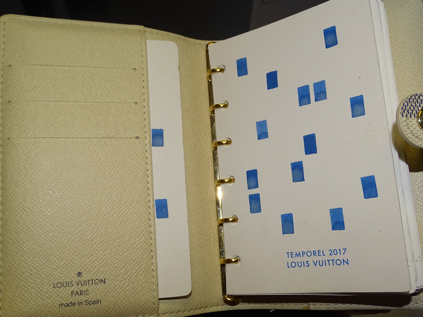 Louis Vuitton Small Ring Agenda Cover Damier Azur CA4087